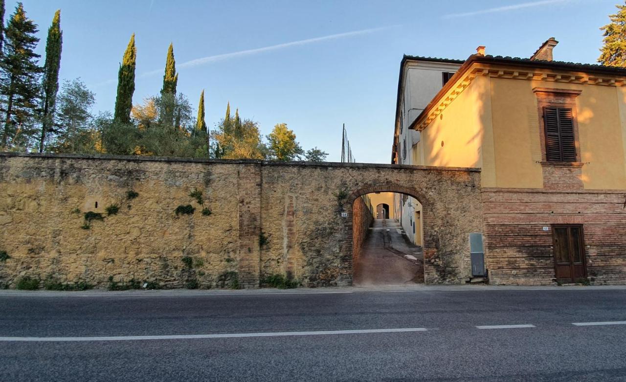 Villa Patrizia Siena Bagian luar foto